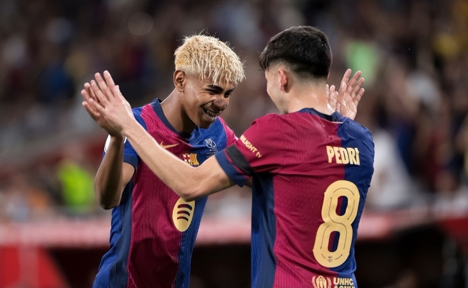 经友好协商，深圳新鹏城足球俱乐部今日宣布任命陈涛...