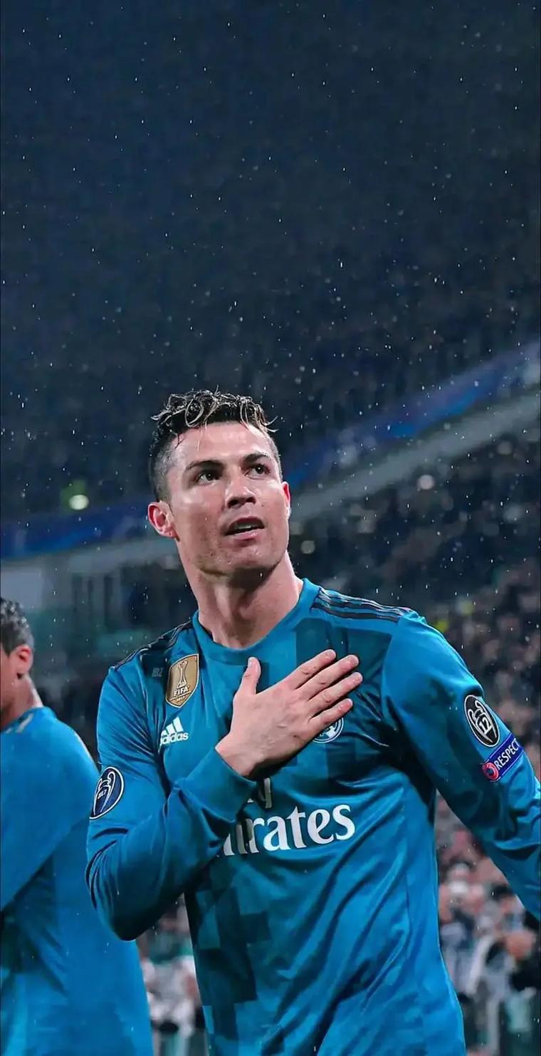 NBA快艇与独行侠鏖战两加时，哈登36岁砍下41分