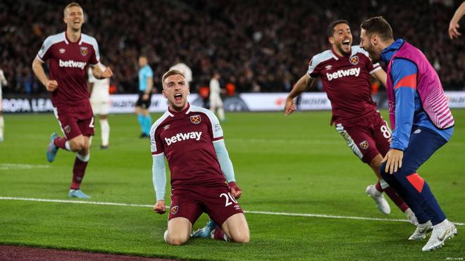 巴萨2比1逆转法兰克福，本赛季7次逆转创纪录