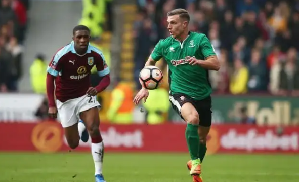 被阿森纳攻破球门，拜仁本赛季欧冠首次落后