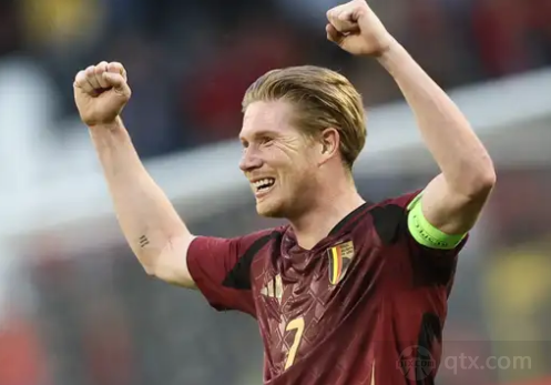 库尔图瓦：当下我肯定是最佳门将之一；没感觉更衣室关系不好