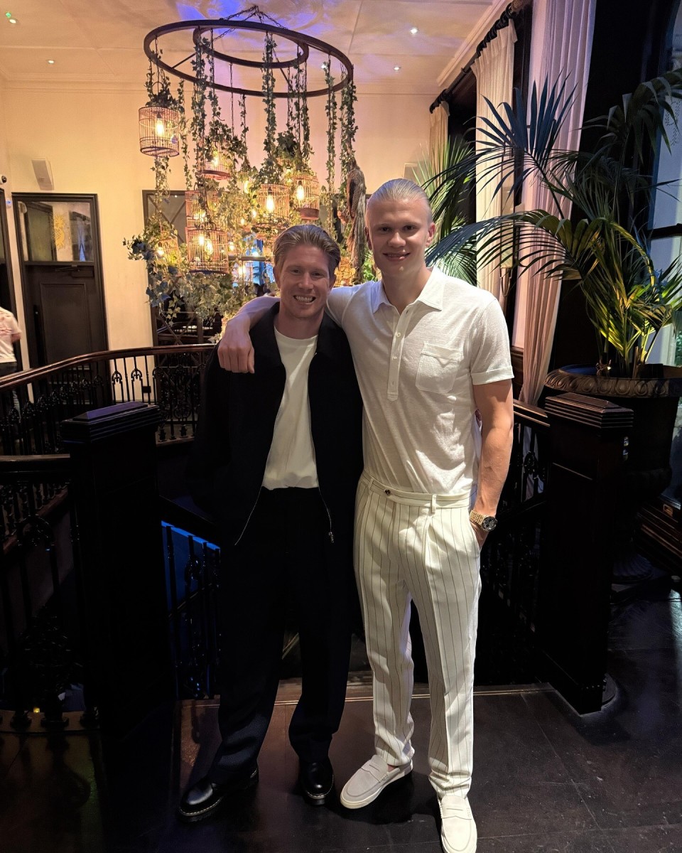 经济观察报：有关方面对国足洋帅年薪心理标准只有150万美元